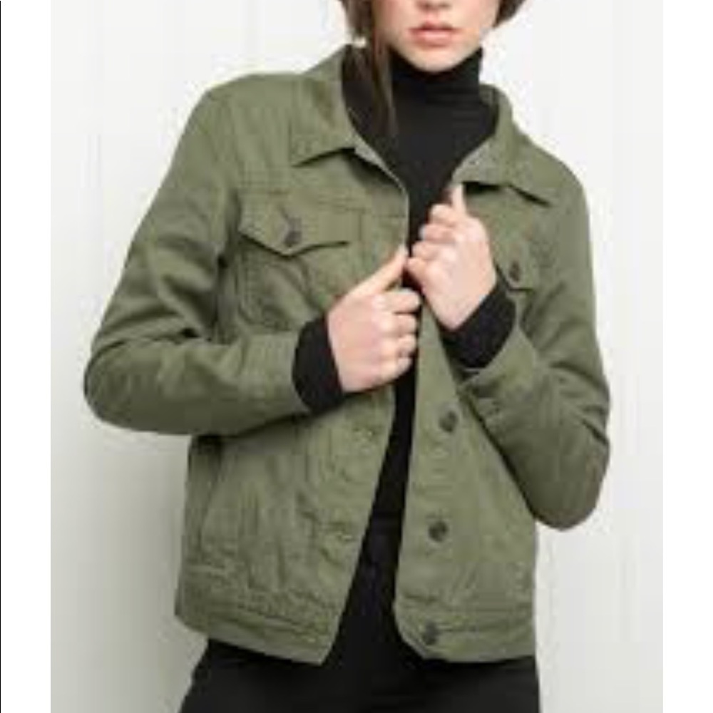 Brandy Melville Shaine olive jacket - Picture 2 of 4